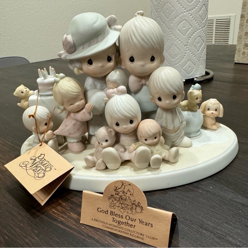 Precious Moments- God Bless Our Years Together - Picture 5 of 5